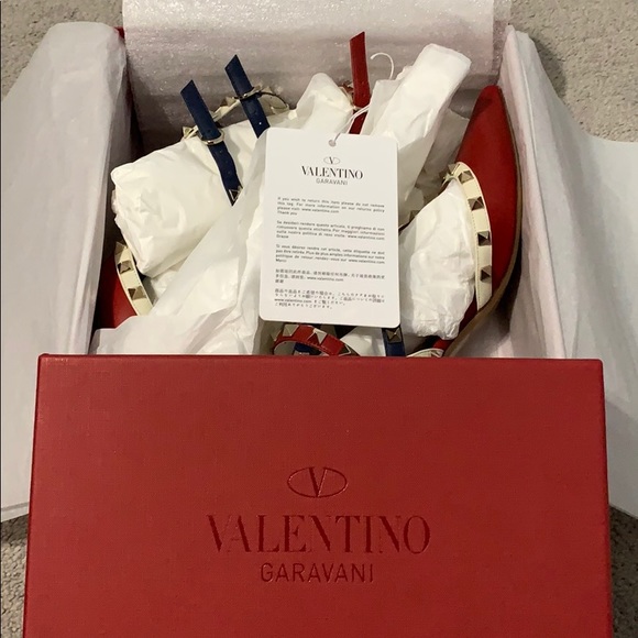 Valentino Garavani Rockstud Pump - Picture 5 of 5